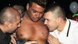 БИСЕРИ: Валери Божинов никога не си сваля гащите, той е играч за големи отбори