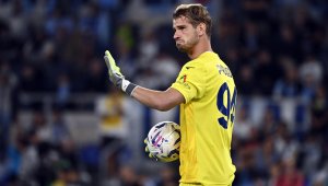 Стражът на Лацио отдава огромно значение на битката Фейенорд