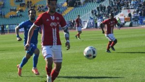 Минута по минута: Левски - ЦСКА-София 0:3 + ВИДЕО