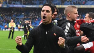 Артета преобрази Арсенал, ще възкреси ли Почетино Челси?