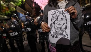 Спряха първенството в Аржентина заради атентат