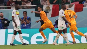 Нидерландия излъга Сенегал с късни голове, дебютант над всички за "оранжевите"
