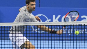 Мачът между Гришо и Троицки е за равенство