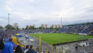 Левски шашна АЕК с мръсотия и боклуци