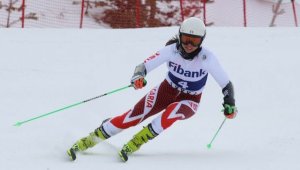 Луиза Бертани отпадна в първия манш в Ясна