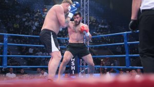 Контузия прекрати битката между Янис Стофоридис и Декстър Суис на SENSHI 29 