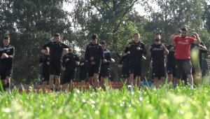 Играч на Шефилд Уензди кара проби в Локомотив Пловдив