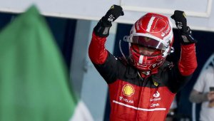 Льоклер стреснал неприятно Ферари в последната обиколка