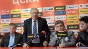 Смях! Лупи се закле, че ще върне присвоените пари на Чочев