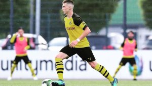 Байерн готви нов удар, отмъква един от големите таланти на Дортмунд