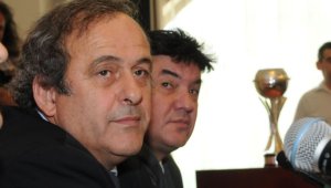 Платини избухна: VAR е пълна глупост, но вече няма връщане назад