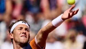 Китаец елиминира финалиста на US Open Каспер Рууд