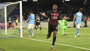 Леао разкри на кого от Наполи е фен