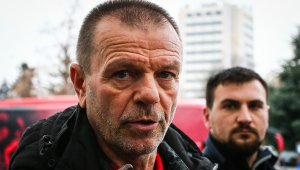 Стойчо Младенов с две колебания преди мача с Лудогорец