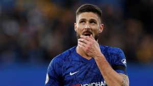 Жиру няма да ходи в Италия, остава в Челси до края на сезона