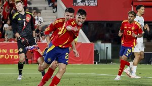 Педри със силни думи за „Златната топка“ на Родри