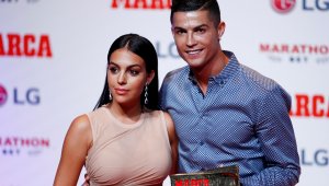 "Душевна вреда": Фенове заведоха дело, защото Кристиано Роналдо остана на пейката