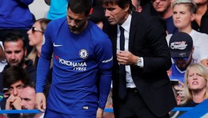 Азар: Не обичам да се връщам в защита, но Конте ме принуждава