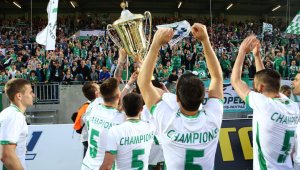 Славия шампион, Лудогорец на дъното