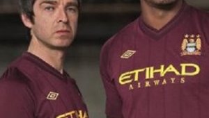 Манчестър Сити ще играе с червени екипи при гостуванията си