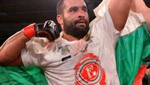 Багата ще защитава световната си титла срещу Дивака