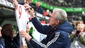 Хайнкес: Жалко за борбените "вълци", бихме ги с Мюлер и късмет