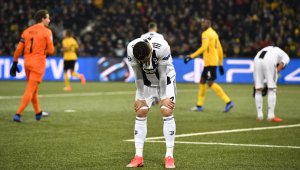 Лошо за ЦСКА: Йънг Бойс мачка у дома, Юве и Роналдо са прекланяли глави в Швейцария 