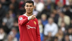 Стига драми: Кристиано Роналдо не е в Топ 5 на най-добрите в историята