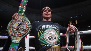 „Канело“ иска $200 млн. за двубой с претендент за поясите му