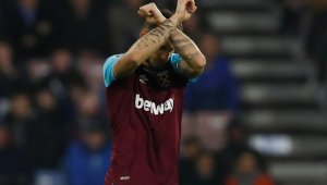 Мойс с 200 победи във Висшата лига, Уест Хям гази