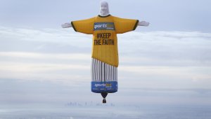 Футболът се завръща у дома