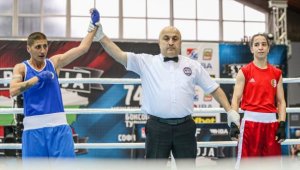 Севда смаза от бой мексиканка на Световното, докосва медалите