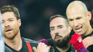 Бесни "старчета" преподписват с Байерн