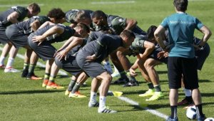 Германия съзря пъклен заговор между УЕФА и Франция