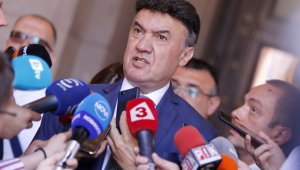 Боби Михайлов: Изпълкомът няма какво да гласува оставката ми