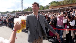 Саудитска Арабия сваля забраната върху алкохола в опит да домакинства на Световното първенство