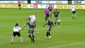 Дарби на Руни оцеля след драма и 3:3 срещу Уензди