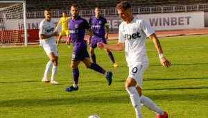 Левски с трансферен удар, подписа със звезда на Първа лига