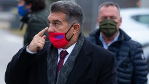 ПСЖ иска да дестабилизира Барса