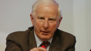 Задържаха шеф в МОК, продавал билети за Игрите на черно 