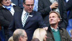 Голям скандал: Босът на Шалке напуска поста си заради расизъм