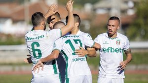 Янтра измъкна точка срещу „орлетата“ с 2 дузпи в края