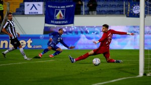 Копие на Уелтън сменя Роналдо в Левски