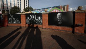 Изпращат сър Боби Чарлтън на 13 ноември в Манчестър