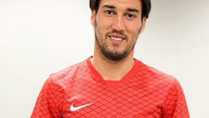 Спартак Москва започна без Попето