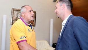 Бойко Борисов се срещна с Арда за стадиона в Кърджали 