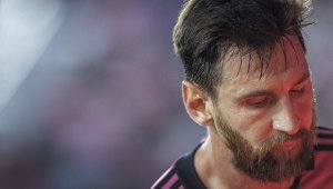 Меси се забърка в грандиозен скандал