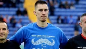 Лицемерно? Левски поздрави "замразения" Краев