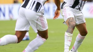 Юве и Порто разменят защитници