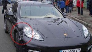 Шева нагъна Поршето си в центъра на Киев